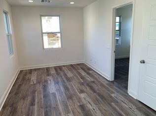 150 S Saticoy Ave, Ventura, CA 93004