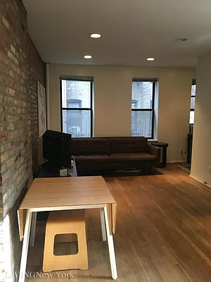 Rented by Living New York | media 30