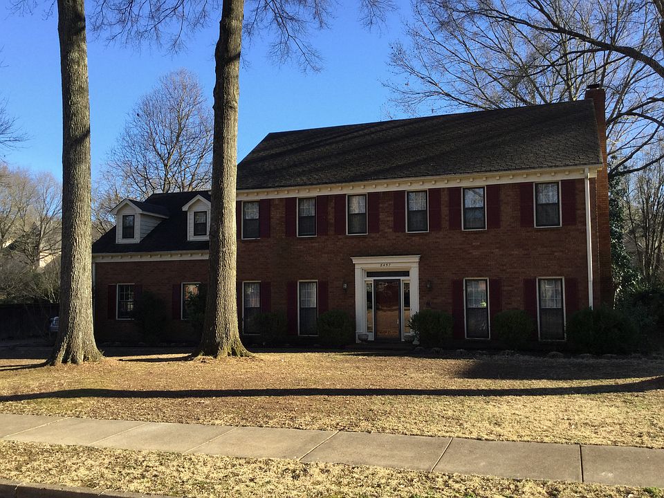 1st image of 8457 Wood Briar Dr