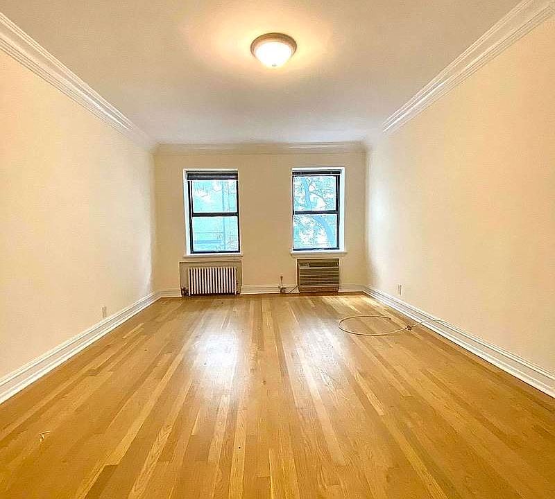 1st image of 148 W 68th St APT 3A