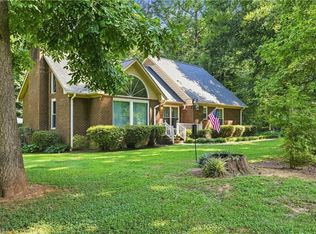 2558 Lovette Ln, Graham, NC 27253