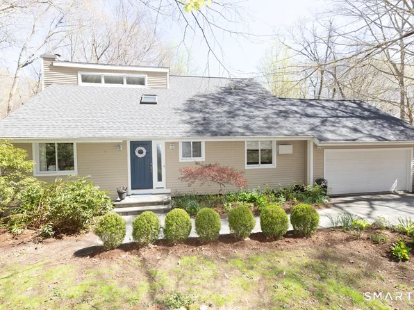 7 Mitchel Terrace, Essex, CT 06442