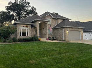 2914 Morningside Dr, Crown Point, IN 46307