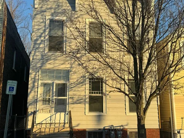 560 2nd St, Troy, NY 12180