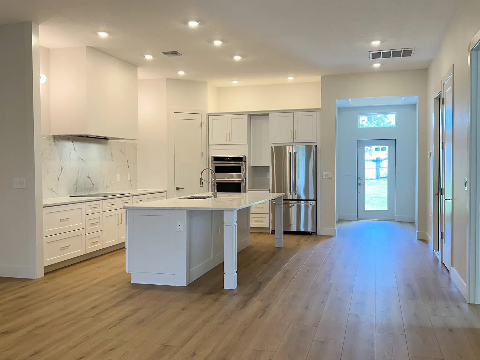 6493-6501 Blueberry Dr — Photo 3