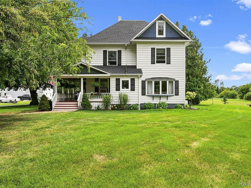 1st image of 2971 Huron Line Rd