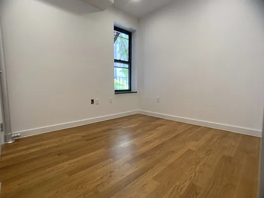 Rented by Bohemia Realty Group | media 25