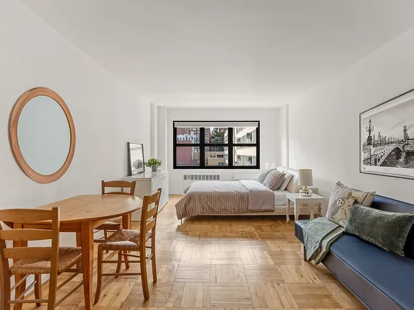 240 E 76th St APT 4U, New York, NY 10021