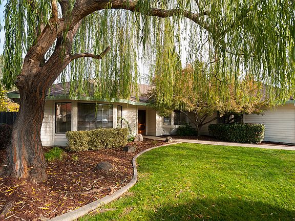 4th image of 5930 Cottonwood Ct