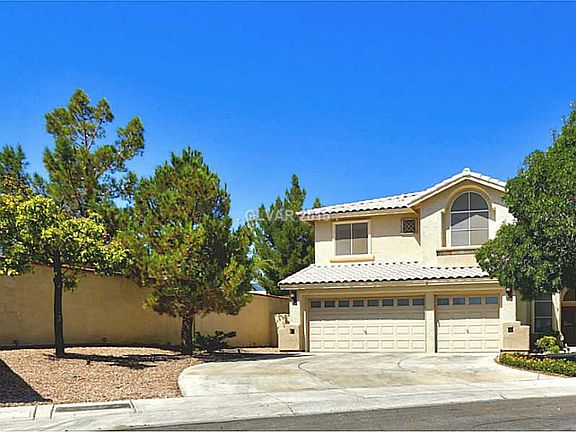 2nd image of 2037 Glorieta Ln