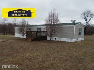 7764 Westview Rd, Neosho, MO 64850