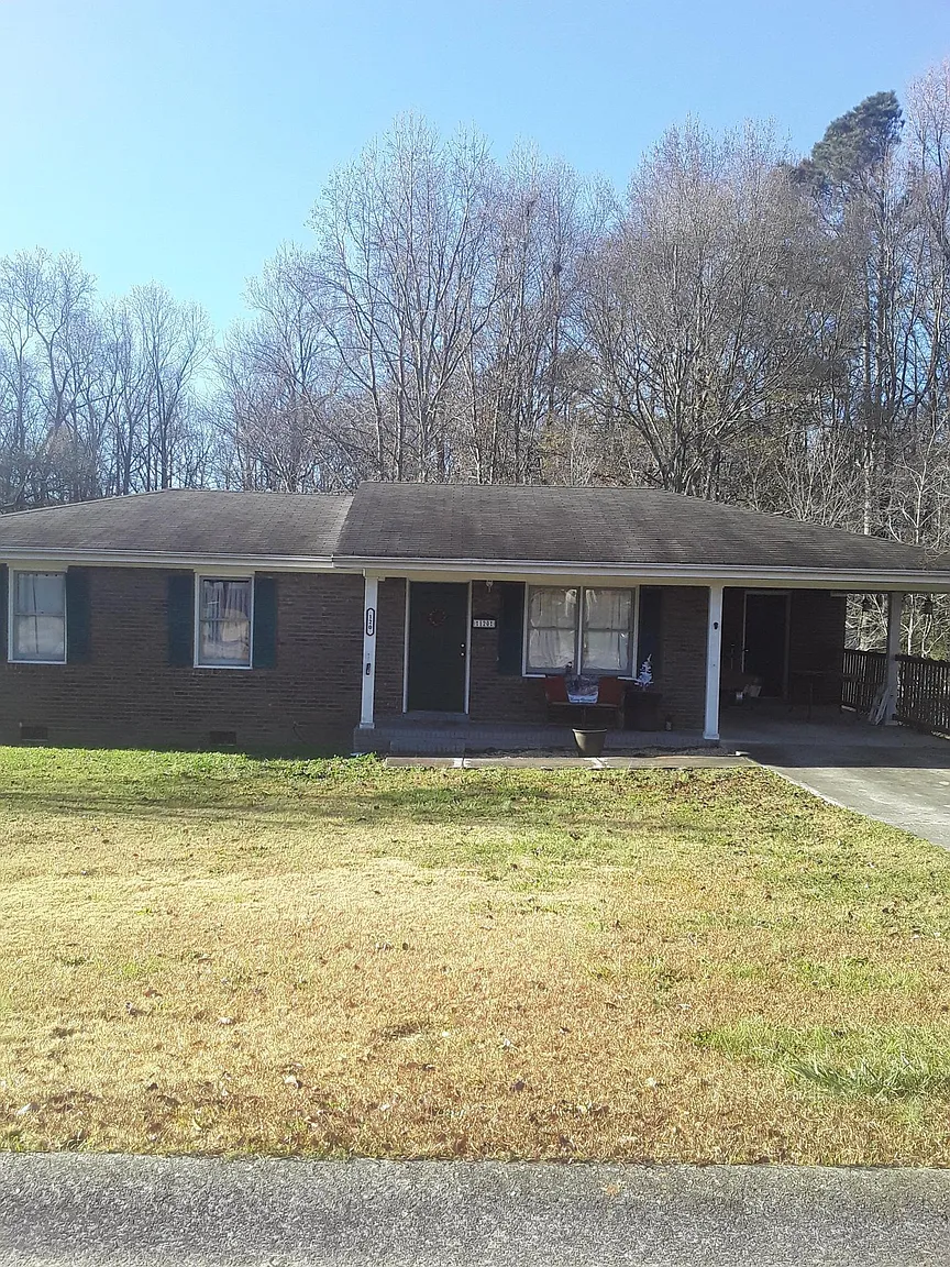 120 Ashwood Way photo 1