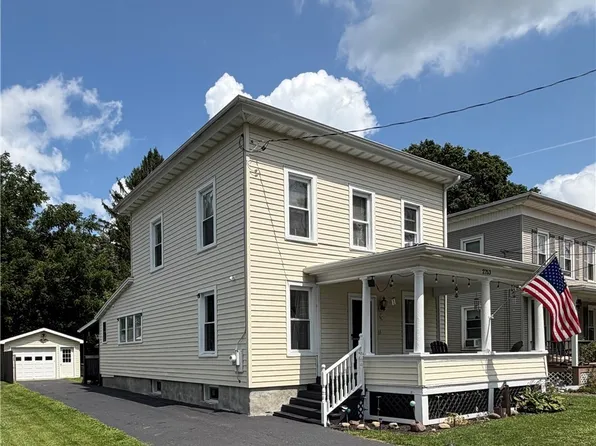 2753 Centennial St, Weedsport, NY 13166