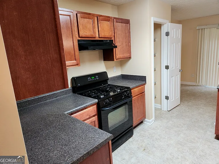 2135 Pine View Trl — Photo 23