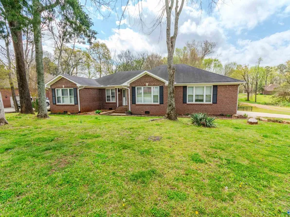100 Peach Grove Ln, Meridianville, AL 35759