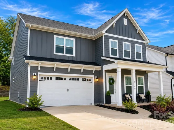 1390 Cedardale Ln, Denver, NC 28037