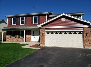 700 Timberwood Ln, Algonquin, IL