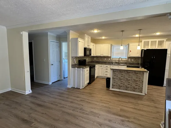129 Wrenfield Ln #202, Concord, NC 28025