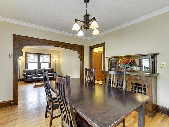 5th image of 2744 Hayes St NE