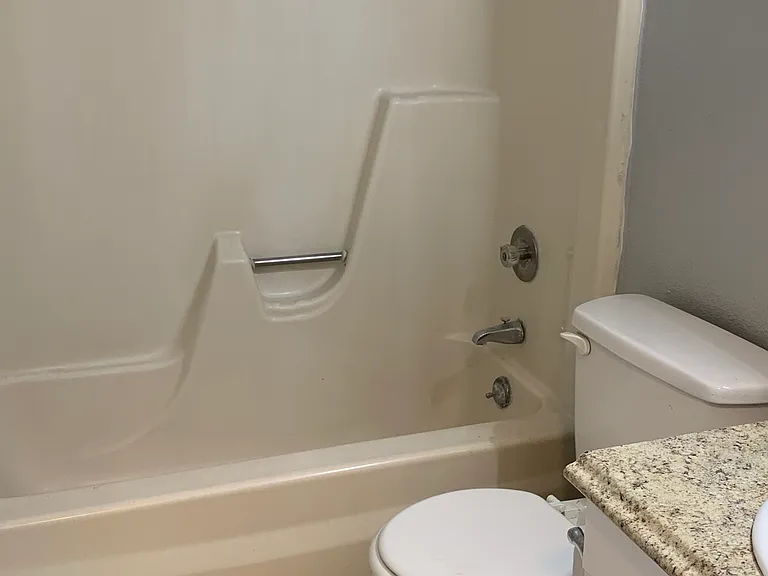 8503 Glen Ct — Photo 10