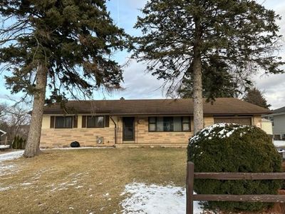 1858 East DRIVE, East Troy, WI, 53120