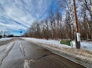 1 Minnesota Ave NE, Warroad, MN 56763