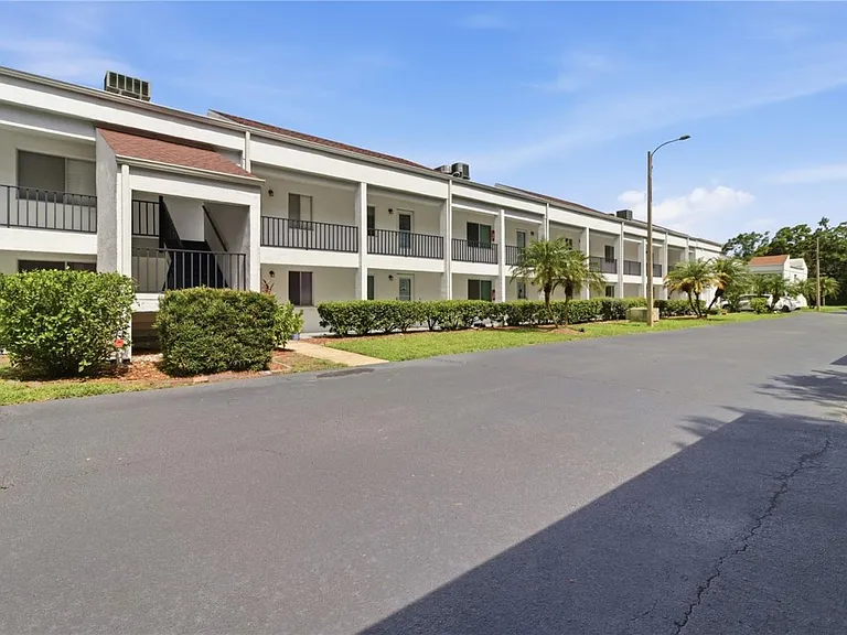 2060 Marilyn St #207 — Photo 30