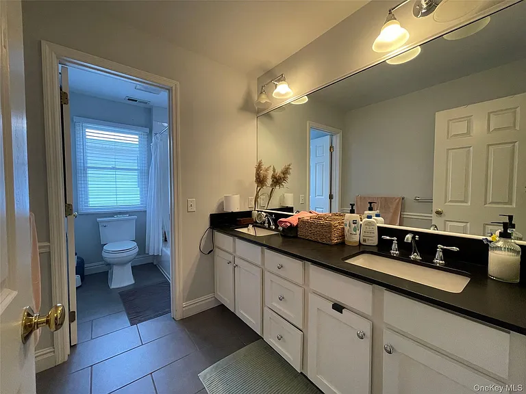 46 Maple Ave — Photo 10