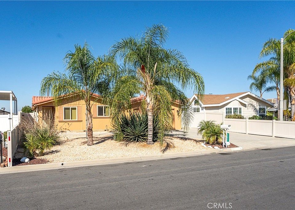 1st image of 24837 Wendell Dr