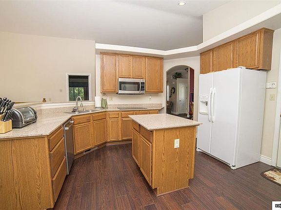 3rd image of 6566 Chula Vista Dr