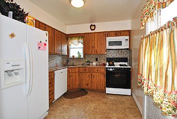 4th image of 20 79th Ave