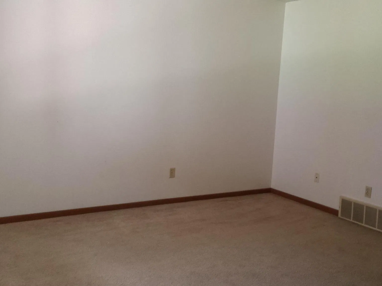 2 bed, 721 sqft, $1,280 — Photo 3