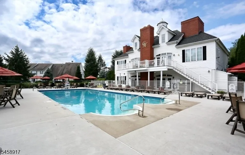 2 bed, 2.5 bath, $3,700 — Photo 4