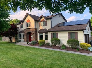 3 Vandenberg Cir, Garnerville, NY 10923