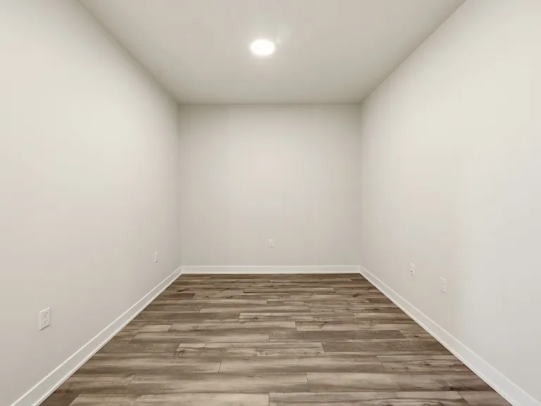 Formal Dining Room or Formal Living Room off of Kitchen Area