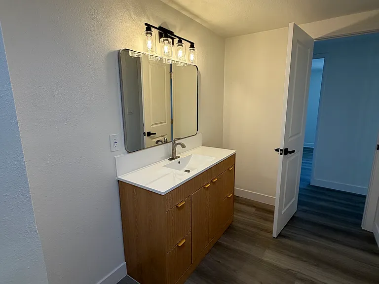 231 E Lambert Rd — Photo 9