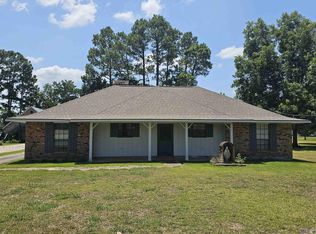 11627 Landry Ln, Port Allen, LA 70767