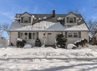 180 Field Ave, Hasbrouck Heights, NJ 07604