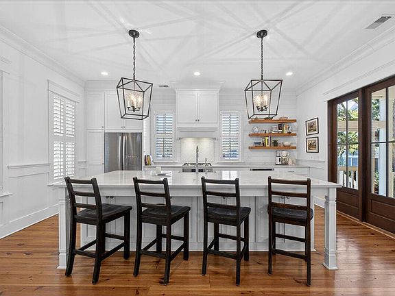 3rd image of 1461 Hale Rd