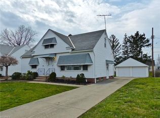 30437 Clarmont Rd, Willowick, OH 44095