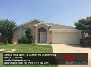 9968 Long Rifle Dr, Fort Worth, TX 76108