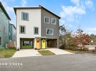 32 E Citra St, Arden, NC 28704