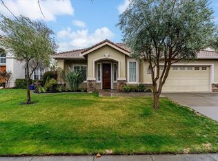 38 Hahnemann Ln, Napa, CA 94558