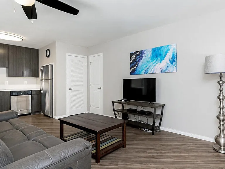 Village Square Apartments — Photo 16