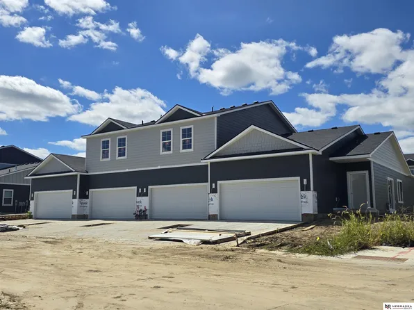 11420 N 160th Ct, Bennington, NE 68007