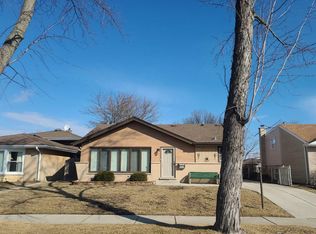 7864 W Park Ave, Niles, IL 60714