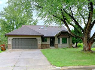 6190 Brent Ave, Inver Grove Heights, MN 55076