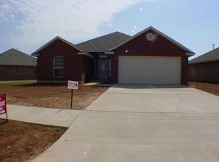 328 SE Madison, Moore, OK 73160