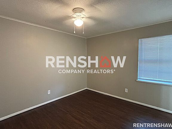 5th image of 2890 Meadowbrook Dr