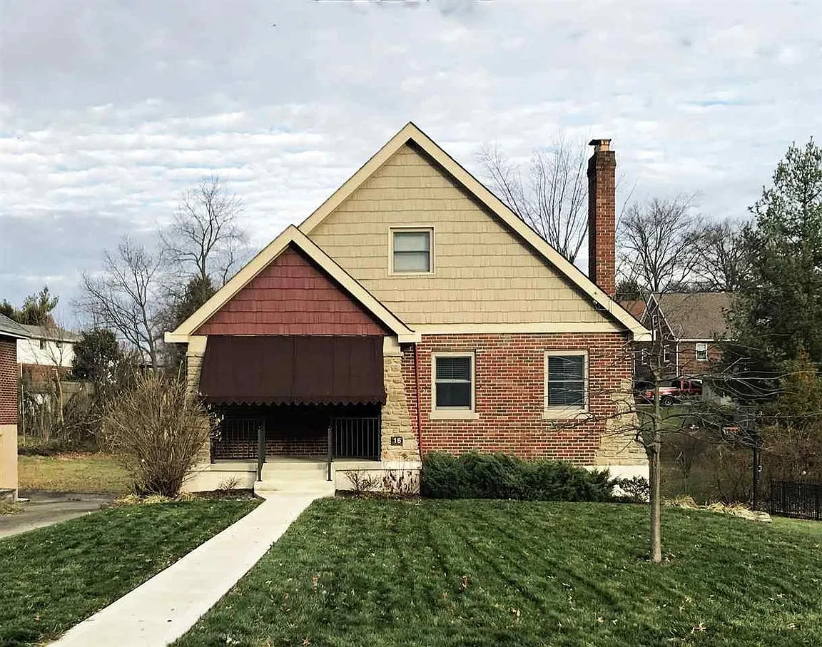 16 Rosa Ave photo 1